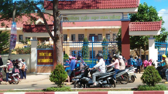 tu hao ngoi truong mang ten kim dong 1